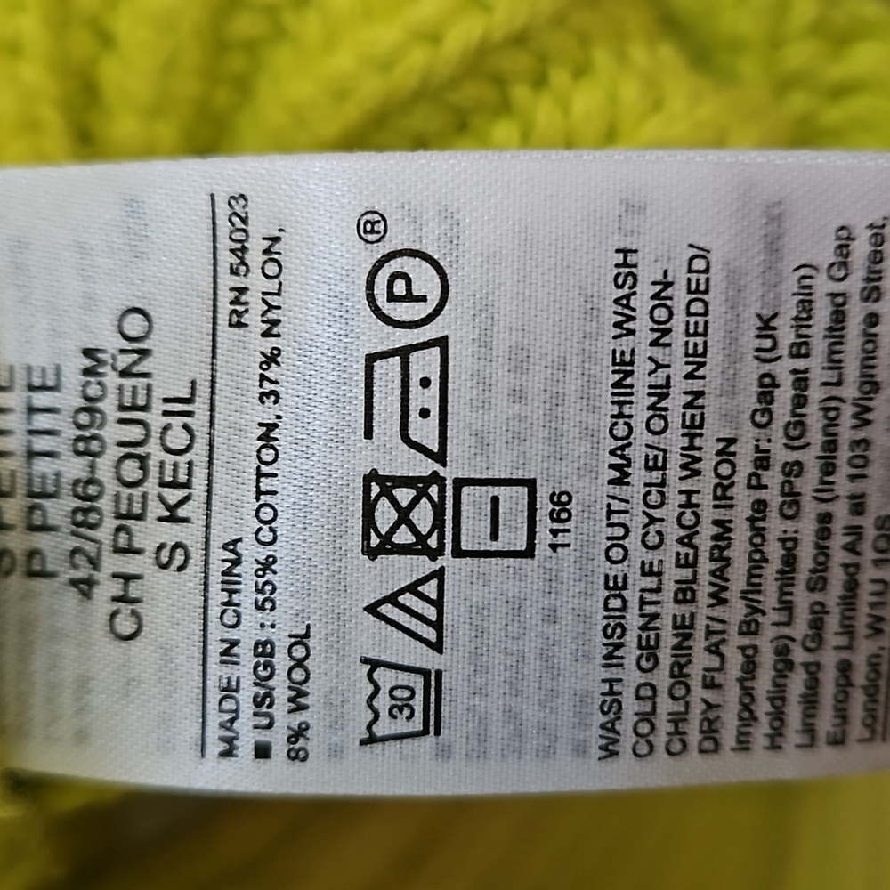 Banana Republic Yellow Cable Knit Sweater - Picture 4 of 4